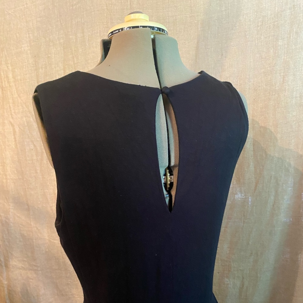 Black knit sleeveless dress